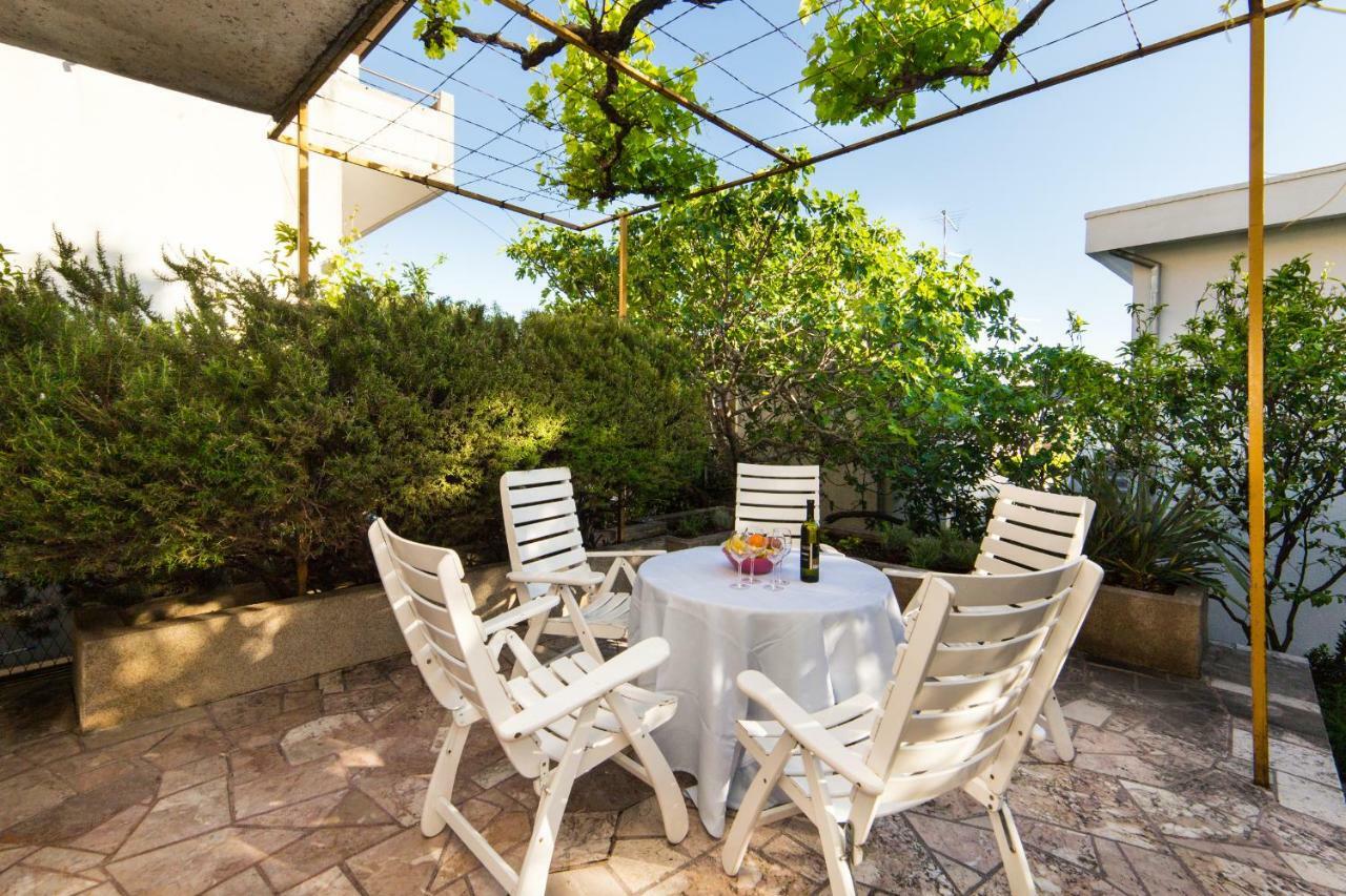 Apartment Bella Baška Voda Esterno foto