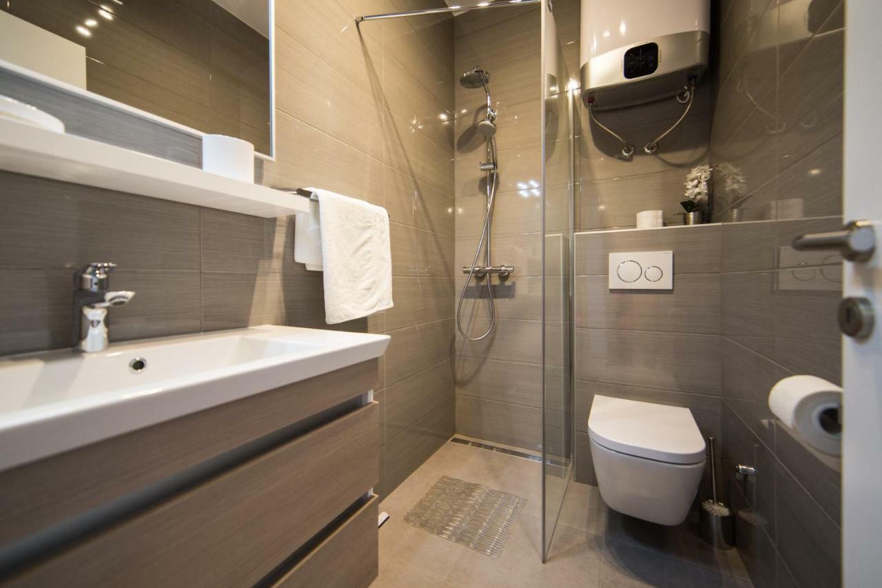 Apartment Bella Baška Voda Esterno foto