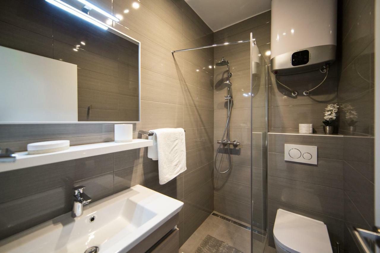 Apartment Bella Baška Voda Esterno foto